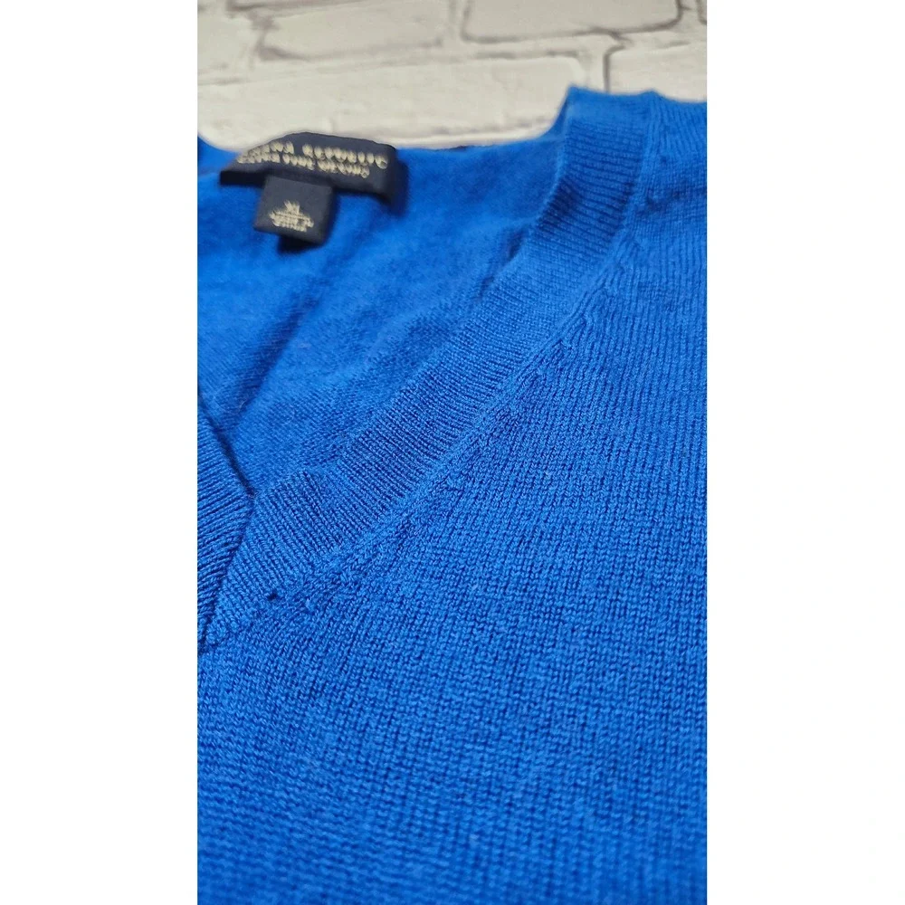 Banana Republic Extra Fine Merino Wool V-Neck Sweater Royal Blue Mens XL